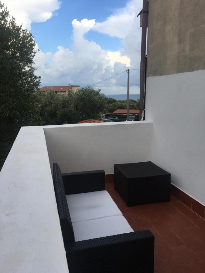 Casa Vacanza Maria Antonieta 卡梅罗塔的码头 外观 照片